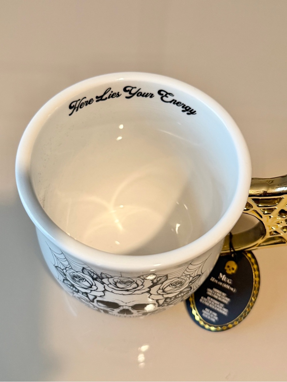Skull & Roses Mug with Gold Spiderweb Handle - 22oz - Picture 3 of 5